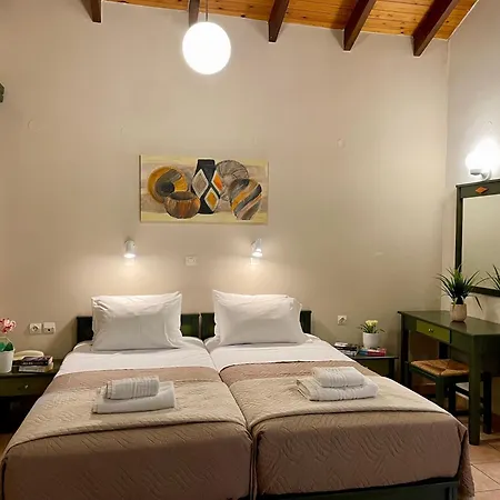 Hotel apartamentowy Theos Holidays *